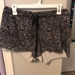 Lululemon break away shorts